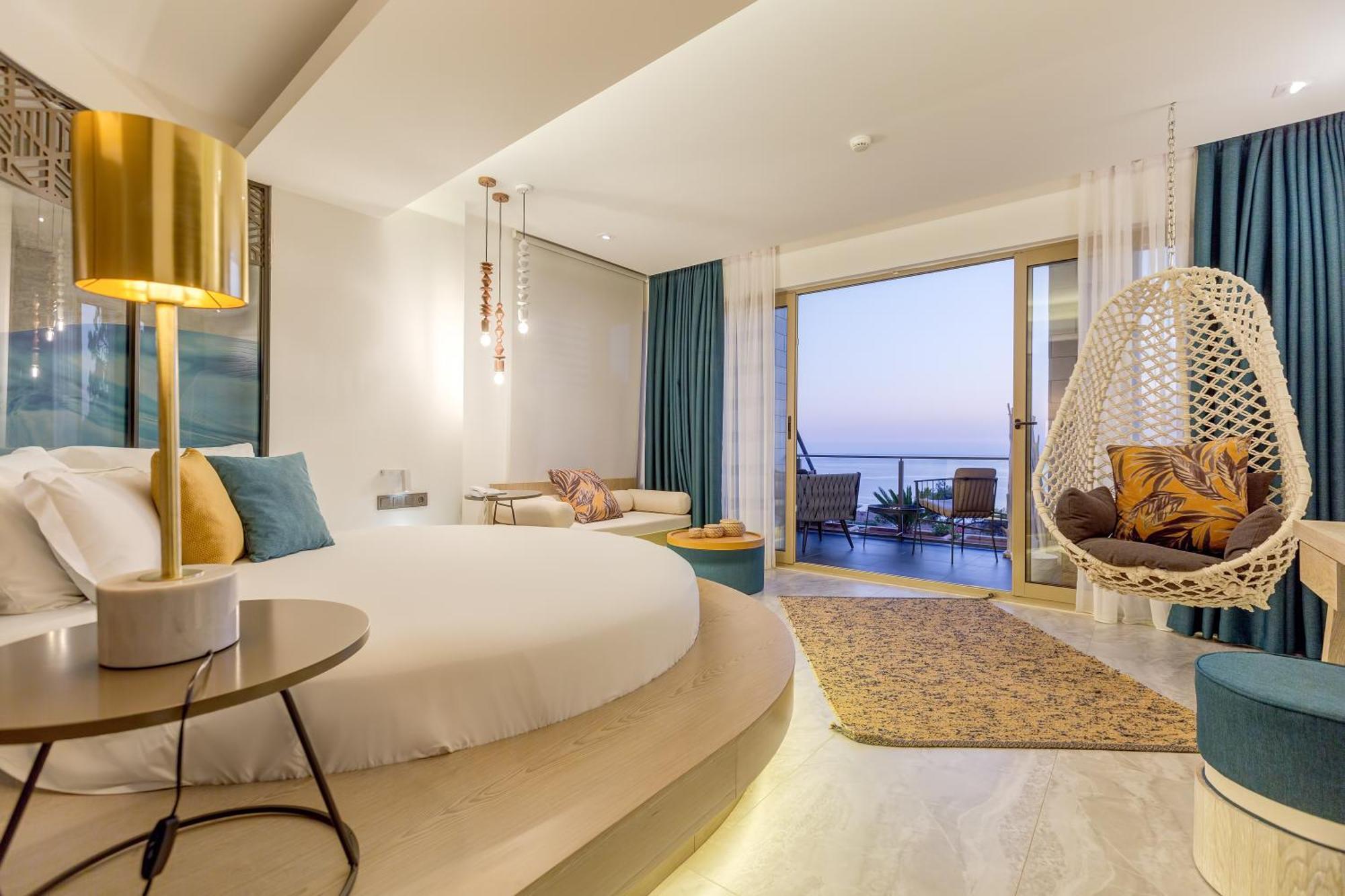 Melanippe Relaxing Hotel -Adults Only Karaoz ห้อง รูปภาพ